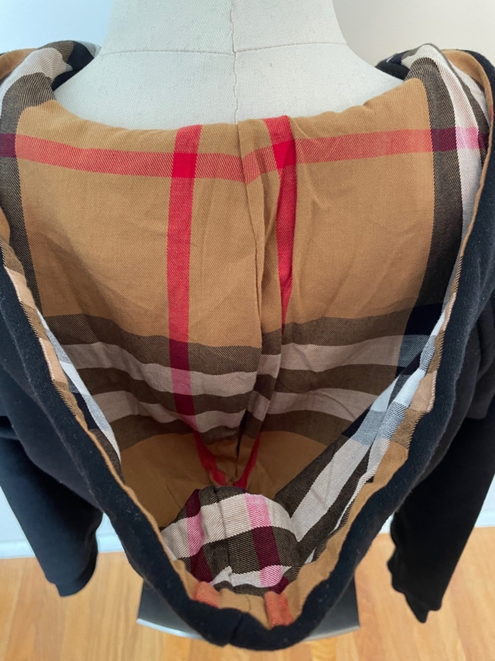 Burberry Hoodie Sweatshirt - excellent condition! - Picture 8 of 13
